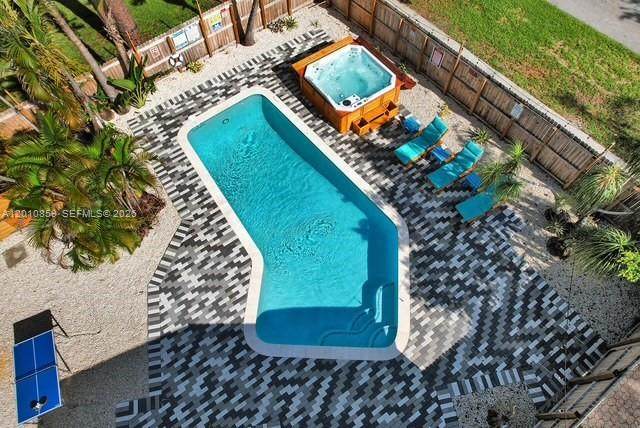 https://bt-photos.global.ssl.fastly.net/miami/orig_boomver_2_A12010859-2.jpg