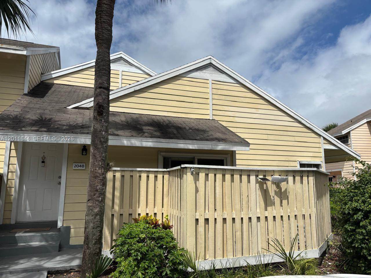 2048 Champions Way - Photo 1