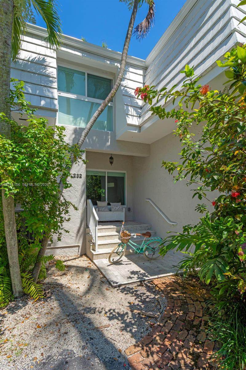https://bt-photos.global.ssl.fastly.net/miami/orig_boomver_2_A12014166-2.jpg