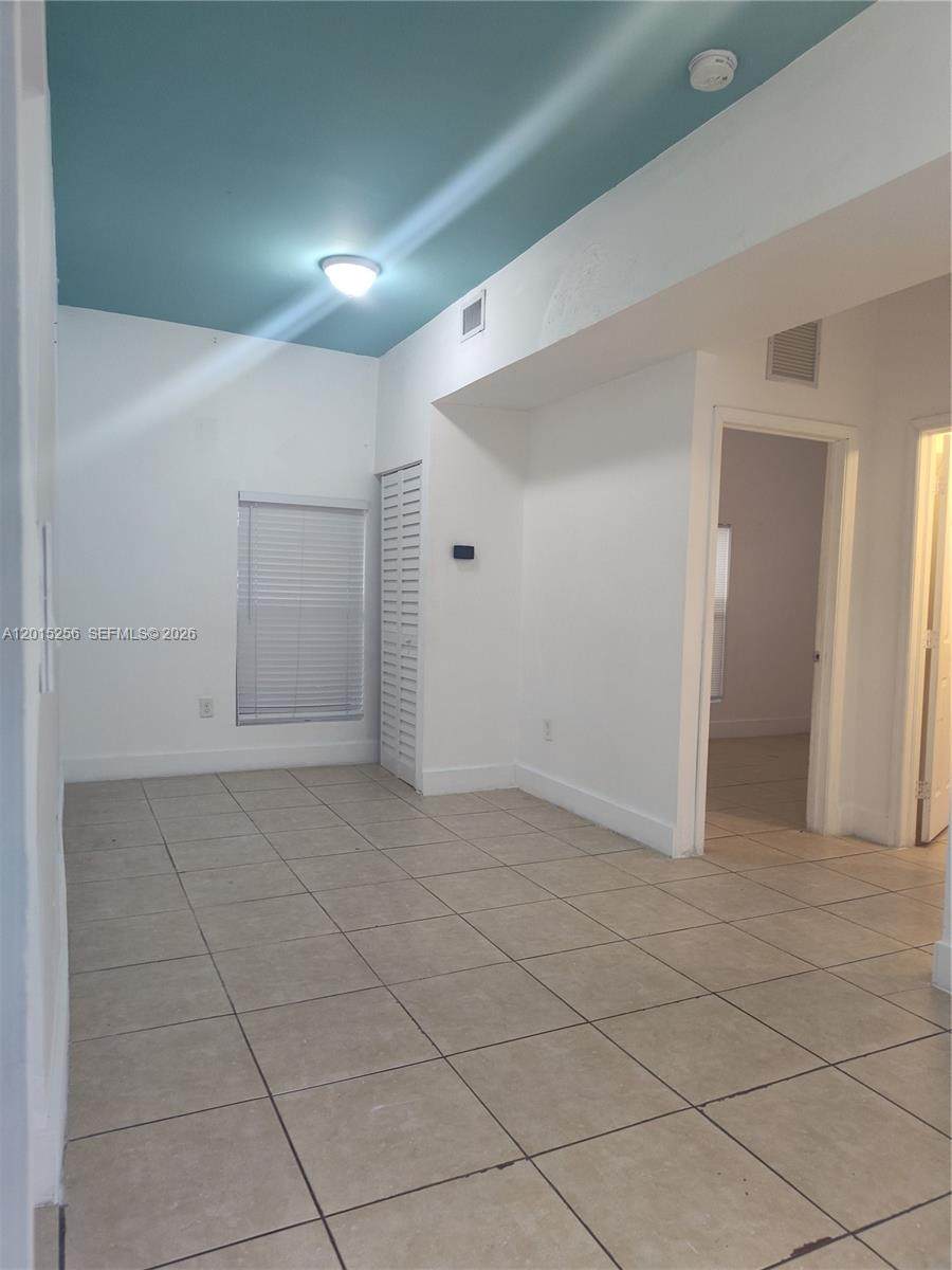 https://bt-photos.global.ssl.fastly.net/miami/orig_boomver_2_A12015256-2.jpg
