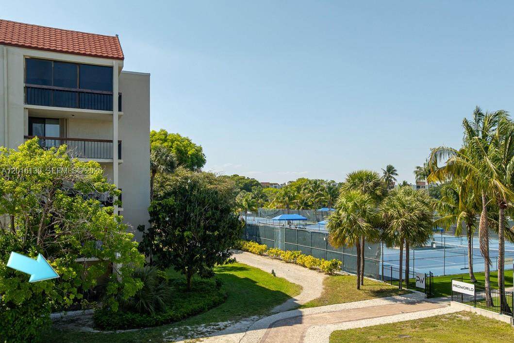 https://bt-photos.global.ssl.fastly.net/miami/orig_boomver_2_A12016139-2.jpg
