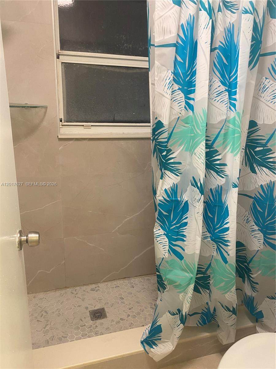 https://bt-photos.global.ssl.fastly.net/miami/1280_boomver_1_A12017627-2.jpg