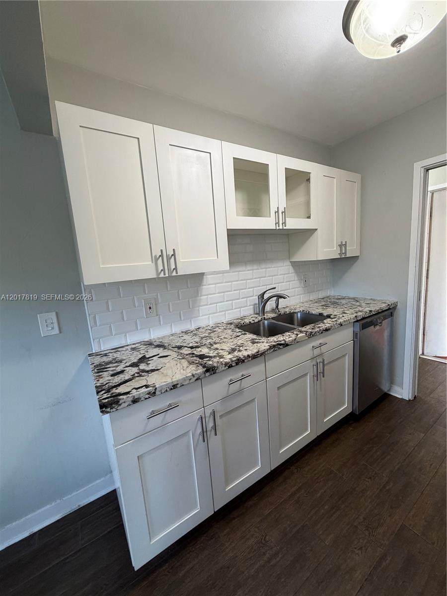 2591 Ne 55Th Ct - Photo 1