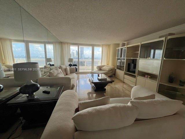 1717 Bayshore Dr - Photo 1