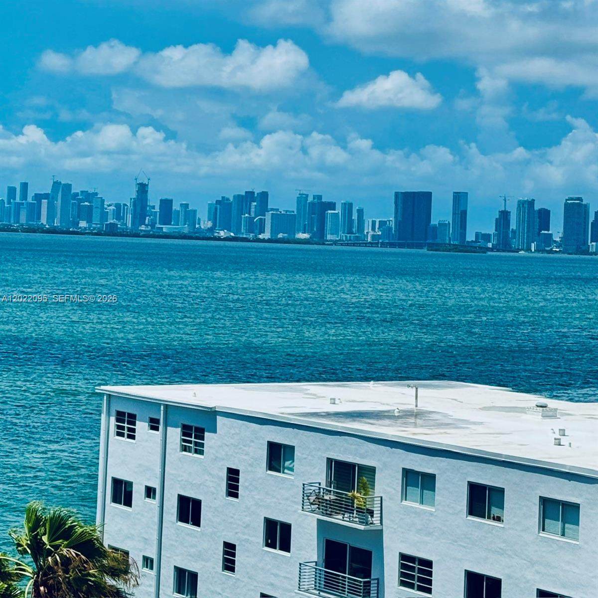 https://bt-photos.global.ssl.fastly.net/miami/orig_boomver_1_A12022095-2.jpg