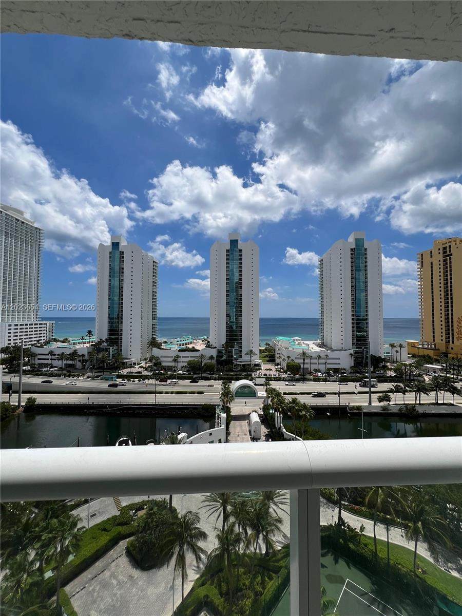 https://bt-photos.global.ssl.fastly.net/miami/orig_boomver_2_A12023654-2.jpg