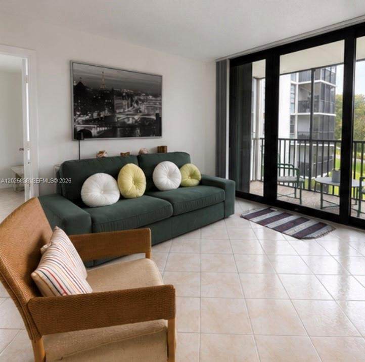 https://bt-photos.global.ssl.fastly.net/miami/orig_boomver_2_A12025838-2.jpg