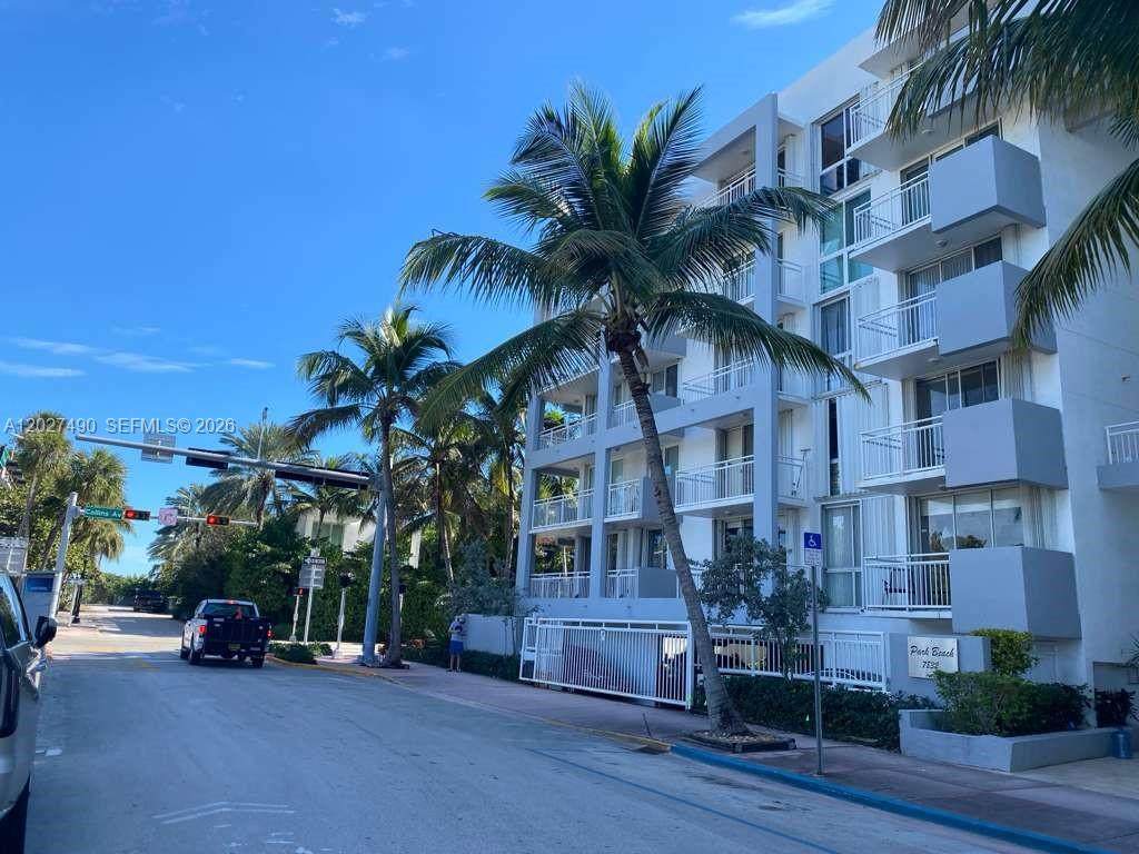 https://bt-photos.global.ssl.fastly.net/miami/orig_boomver_2_A12027490-2.jpg