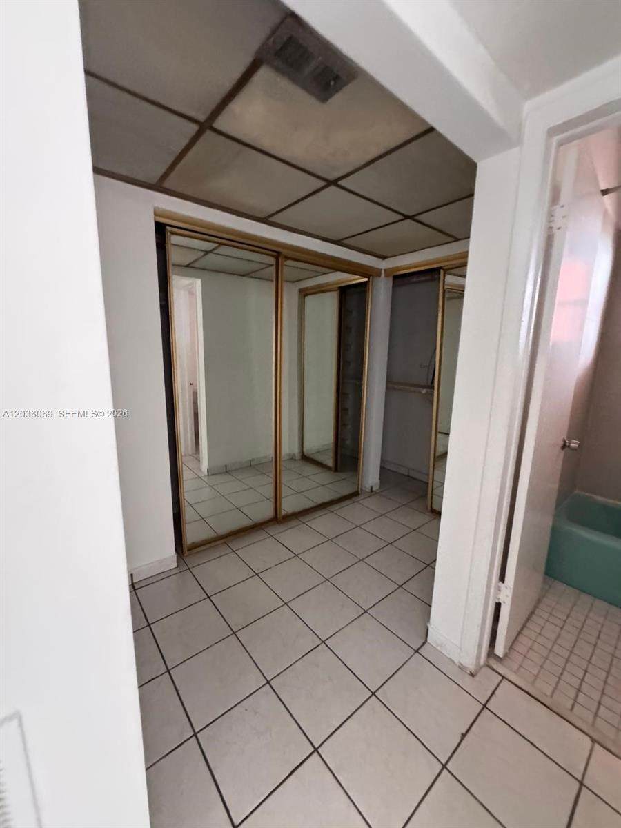 https://bt-photos.global.ssl.fastly.net/miami/orig_boomver_2_A12038089-2.jpg