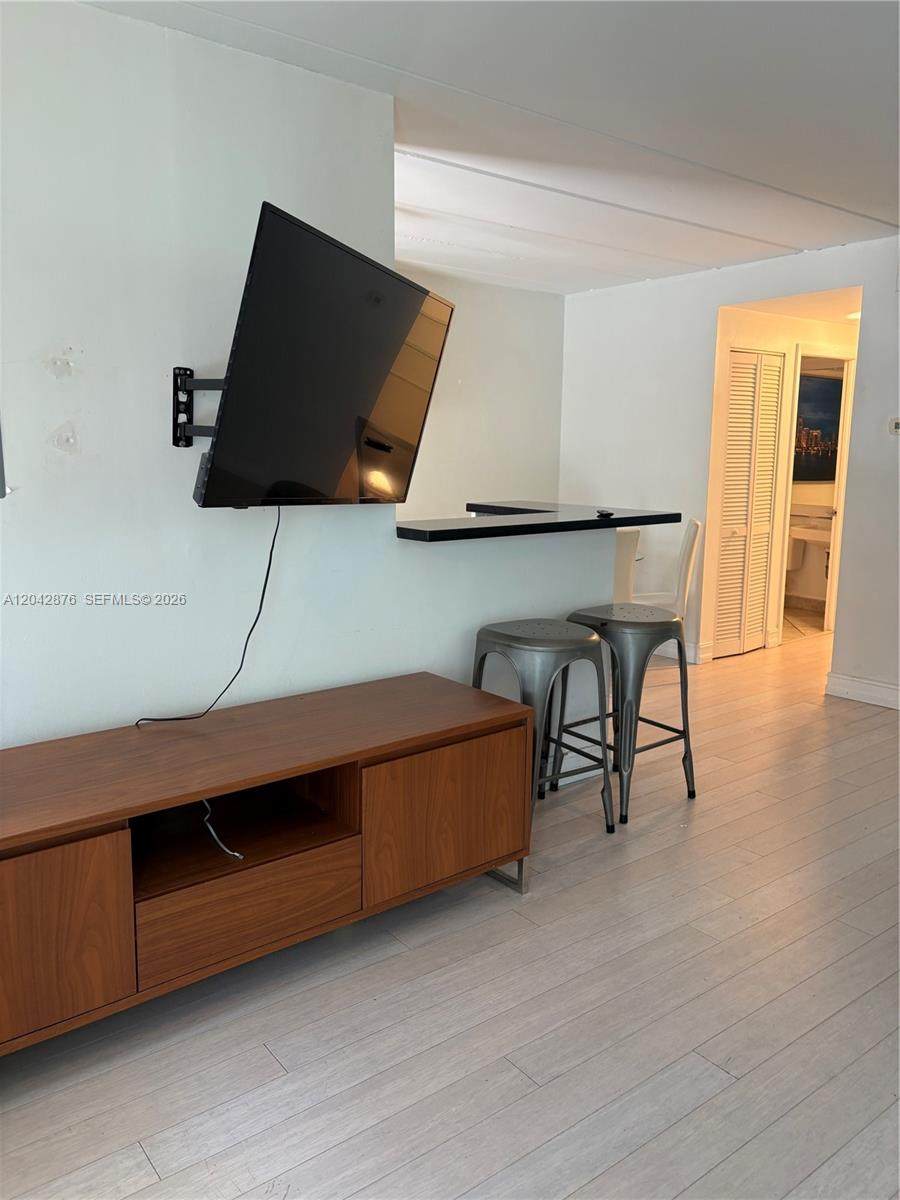 https://bt-photos.global.ssl.fastly.net/miami/orig_boomver_2_A12042876-2.jpg