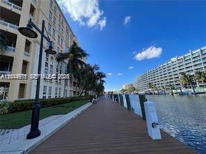 https://bt-photos.global.ssl.fastly.net/miami/orig_boomver_2_A12044675-2.jpg