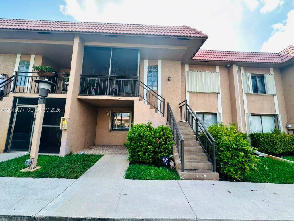 197 Lakeview Dr - Photo 1