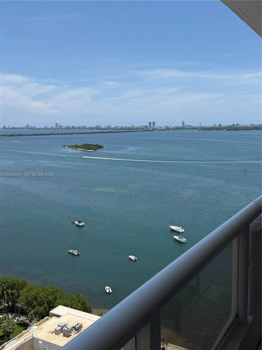 1717 Bayshore Dr - Photo 1