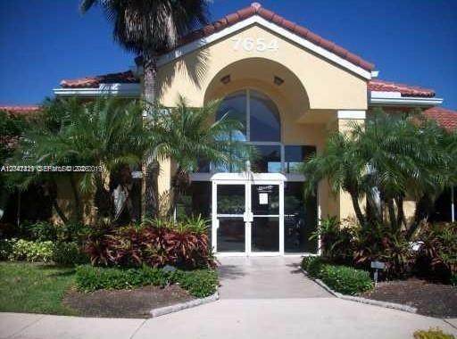 https://bt-photos.global.ssl.fastly.net/miami/orig_boomver_2_A12047419-2.jpg