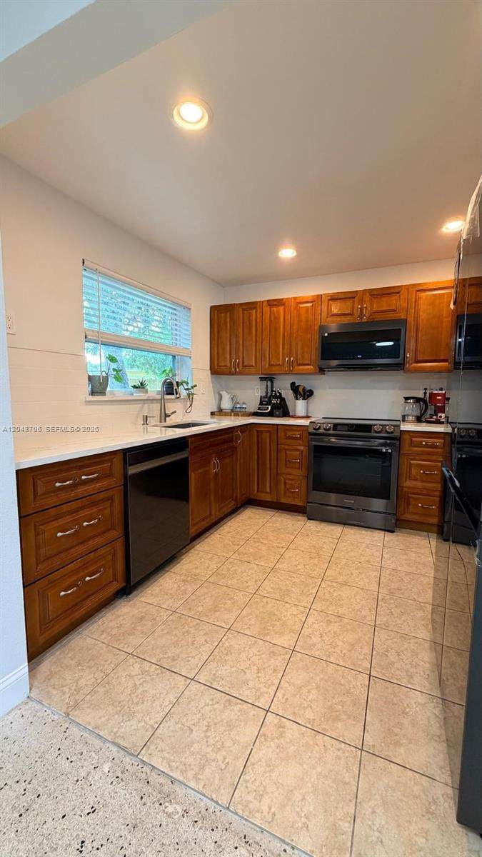 3781 Jackson Blvd - Photo 1