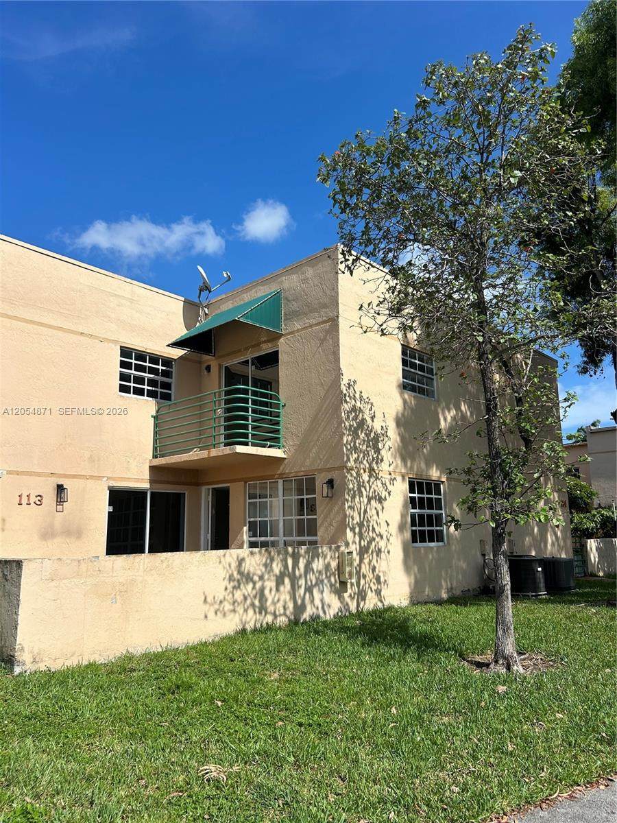 11880 19th Ter - Photo 1