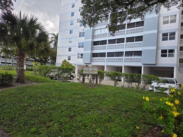3301 Spanish Moss Ter - Photo 1