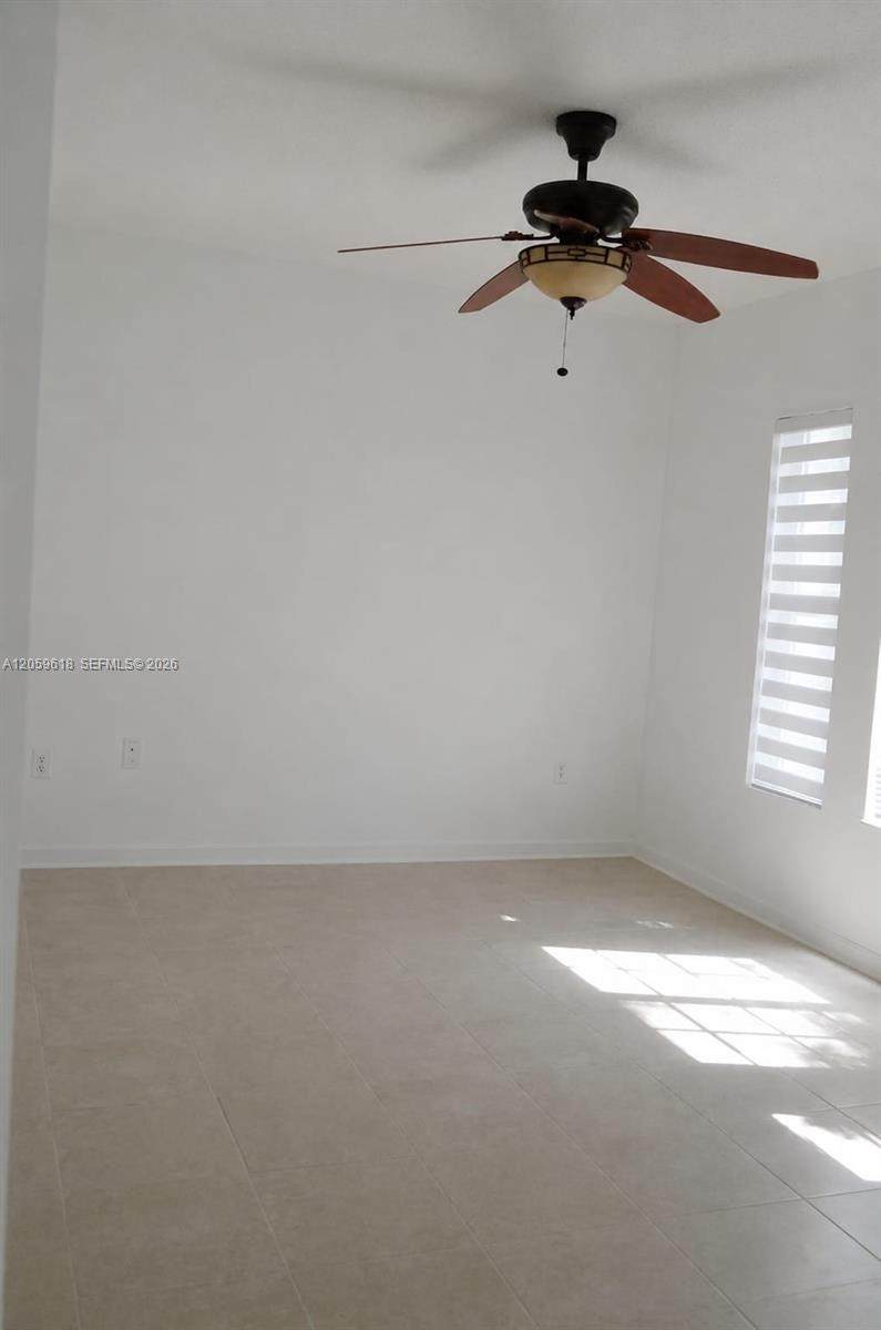 https://bt-photos.global.ssl.fastly.net/miami/orig_boomver_2_A12059618-2.jpg