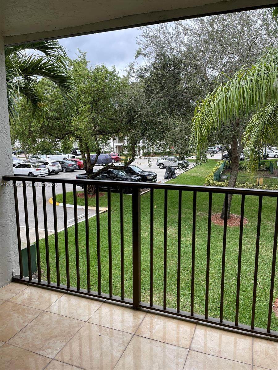 https://bt-photos.global.ssl.fastly.net/miami/1280_boomver_2_A12060588-2.jpg
