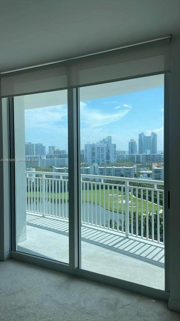 https://bt-photos.global.ssl.fastly.net/miami/orig_boomver_2_A12061820-2.jpg