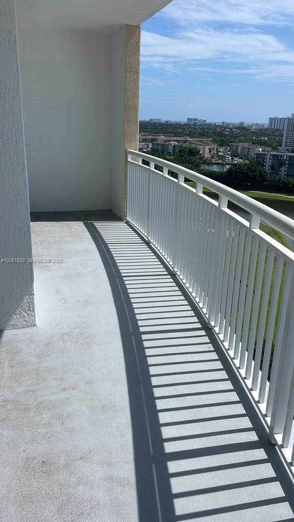 https://bt-photos.global.ssl.fastly.net/miami/orig_boomver_2_A12061820-2.jpg
