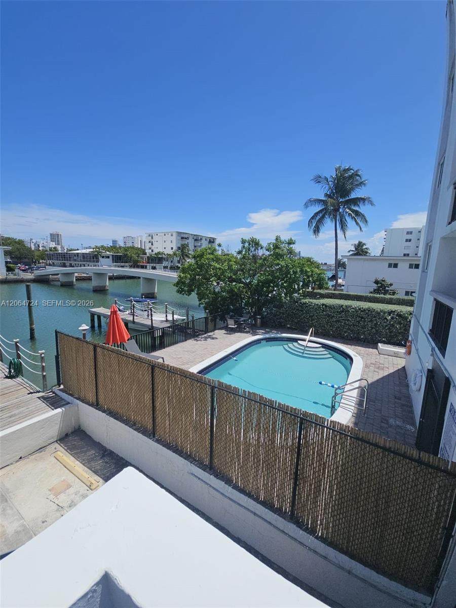 https://bt-photos.global.ssl.fastly.net/miami/1280_boomver_2_A12064724-2.jpg