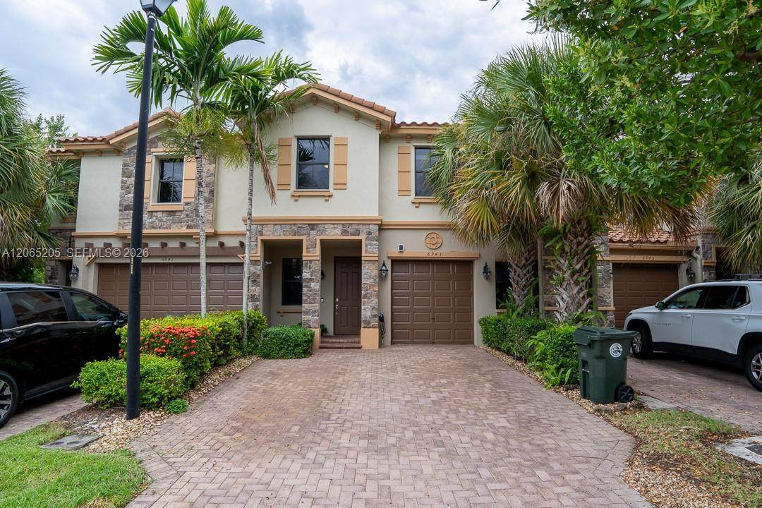 6943 Halton Park Ln - Photo 1