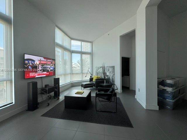 https://bt-photos.global.ssl.fastly.net/miami/orig_boomver_2_A12066036-2.jpg