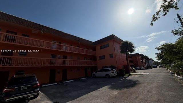 https://bt-photos.global.ssl.fastly.net/miami/1280_boomver_2_A12067144-2.jpg