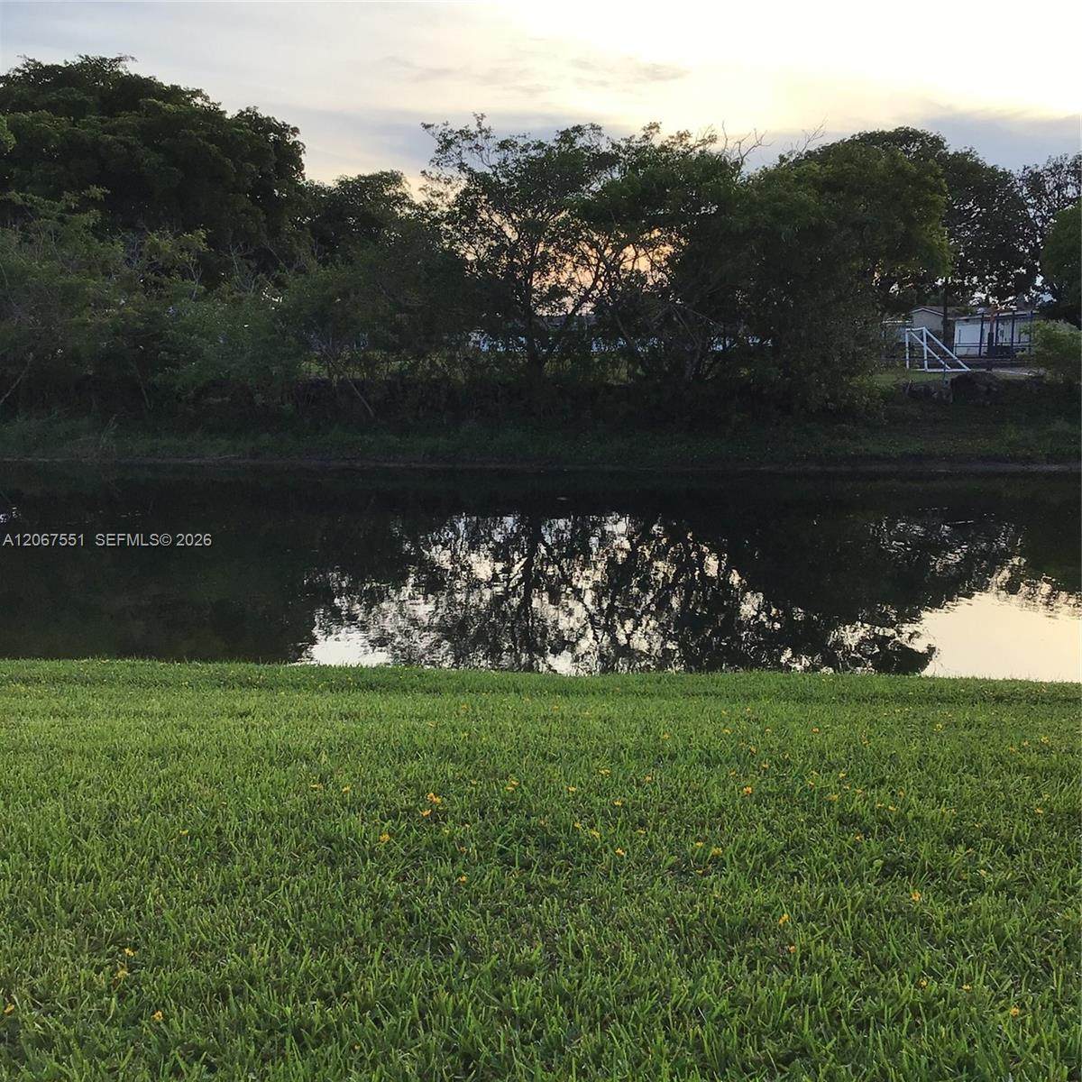 https://bt-photos.global.ssl.fastly.net/miami/orig_boomver_2_A12067551-2.jpg