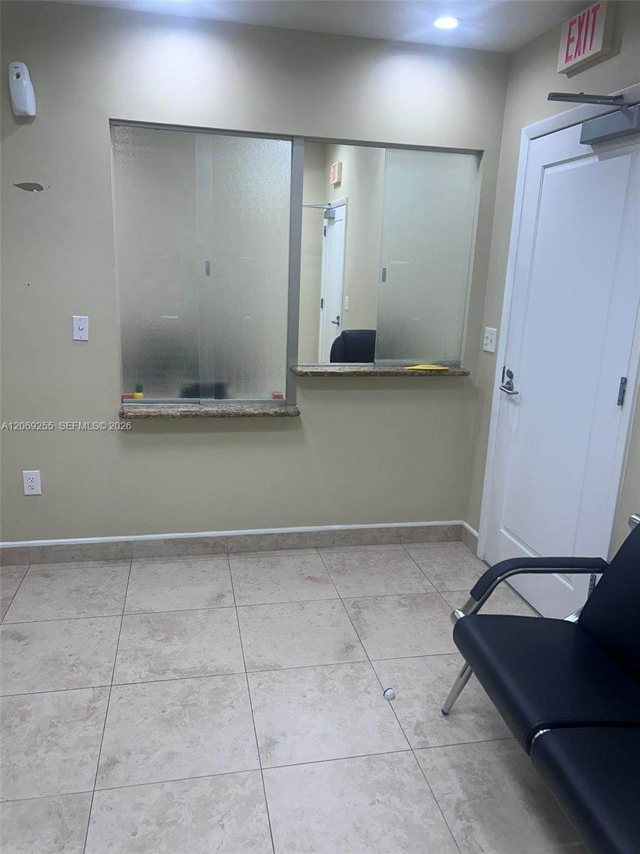 https://bt-photos.global.ssl.fastly.net/miami/1280_boomver_1_A12069255-2.jpg
