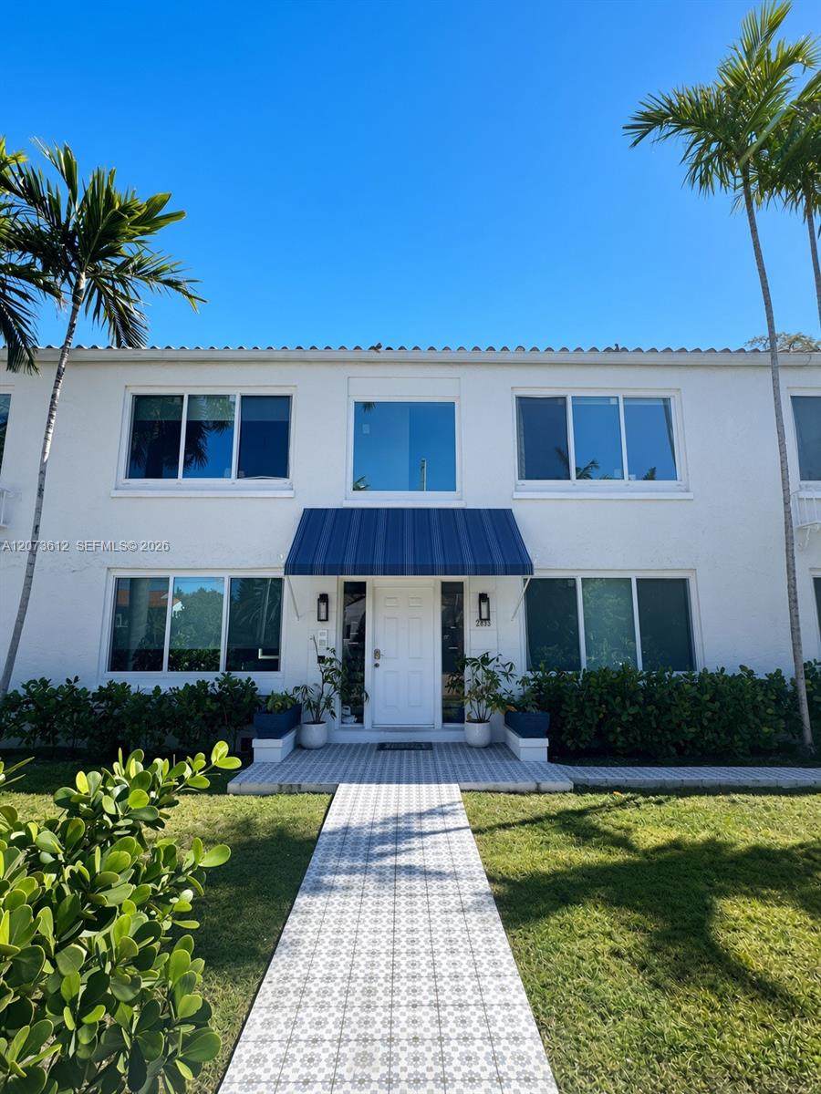 2855 Royal Palm Ave - Photo 1
