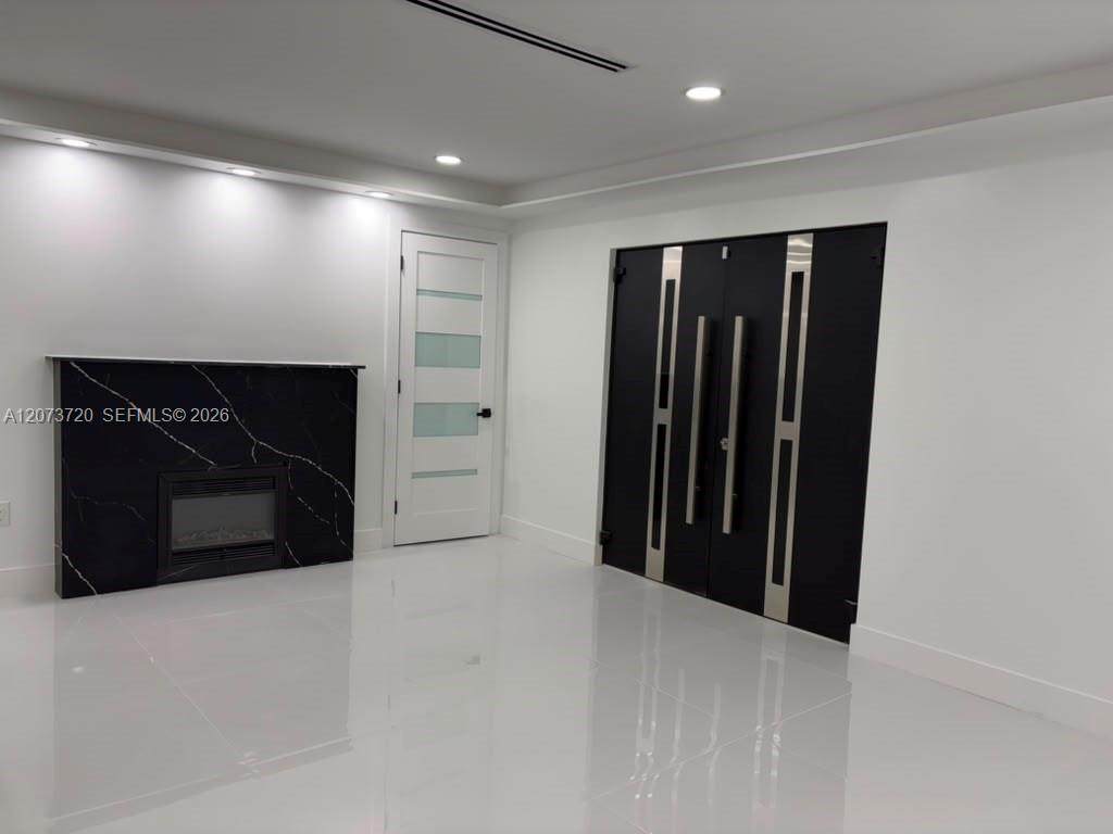 https://bt-photos.global.ssl.fastly.net/miami/orig_boomver_2_A12073720-2.jpg
