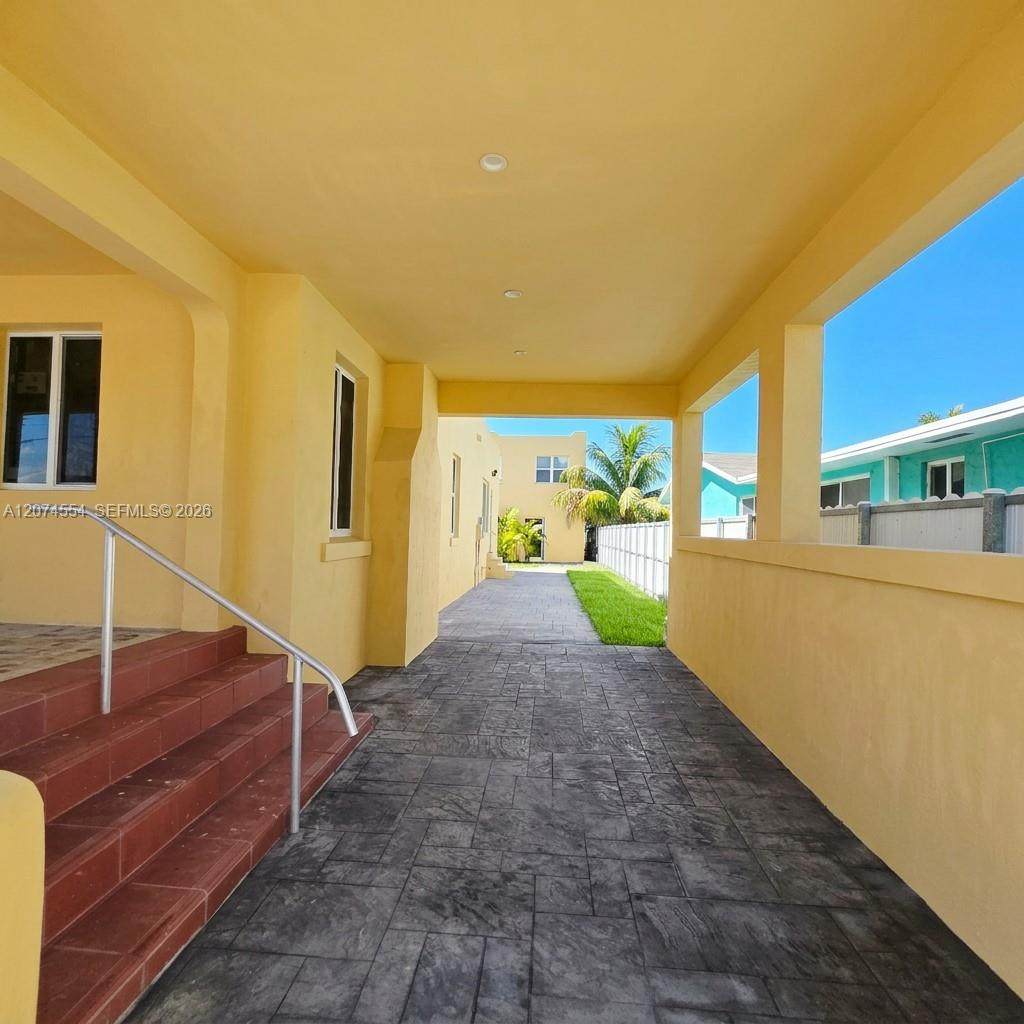 https://bt-photos.global.ssl.fastly.net/miami/orig_boomver_2_A12074554-2.jpg