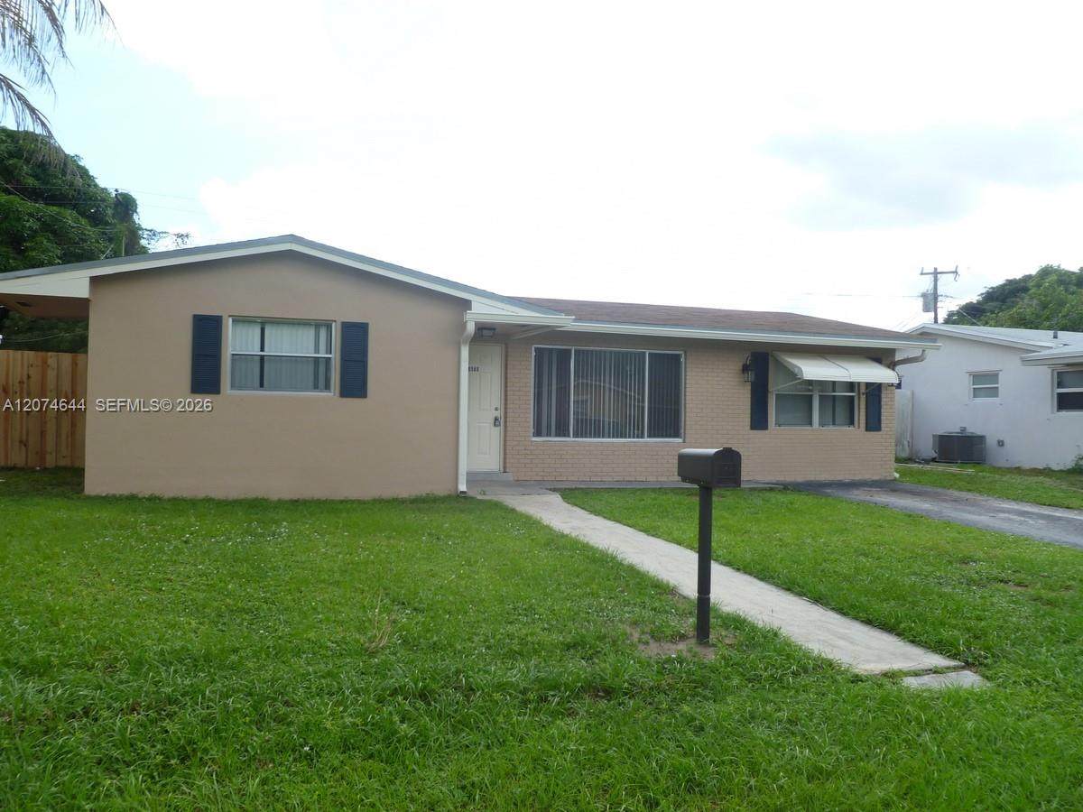 6580 Grant St - Photo 1