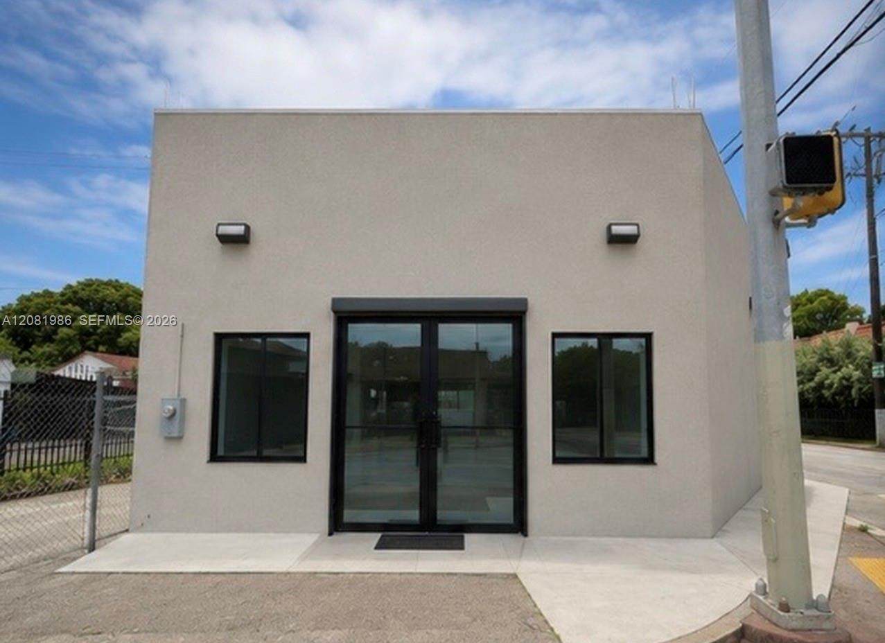 600 17th Ave - Photo 1