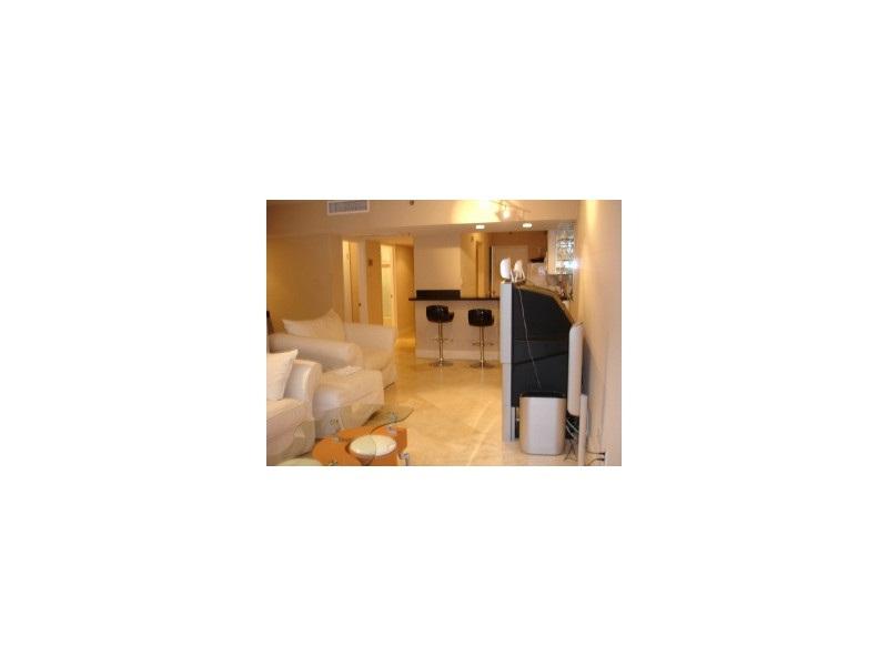 100 Lincoln Rd - Photo 1
