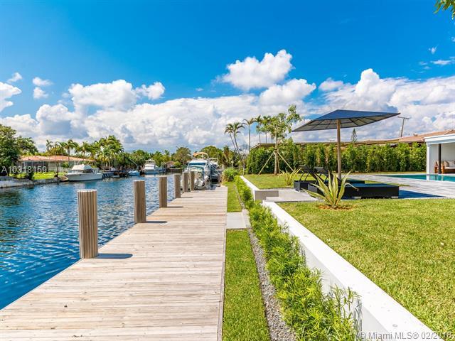 2330 Magnolia Dr - Photo 1