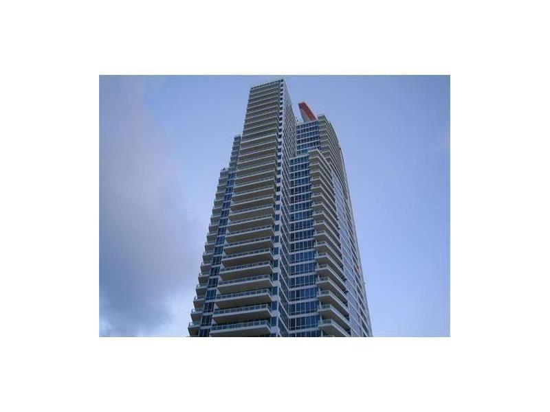 100 Pointe Dr - Photo 1