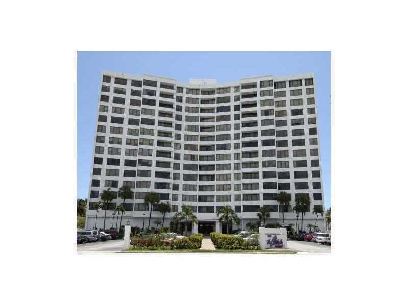 3505 Ocean Dr - Photo 1