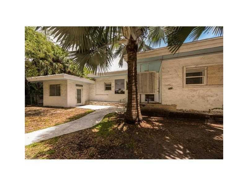 1445 Bay Rd - Photo 1