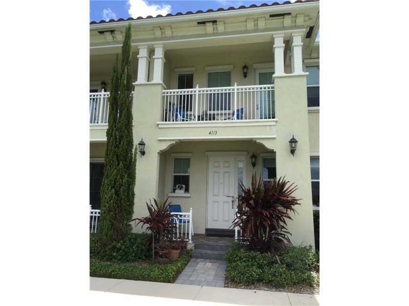 4113 Cascada Cir #4113, Hollywood, FL 33024 (MLS #A10152531) :: United Realty Group