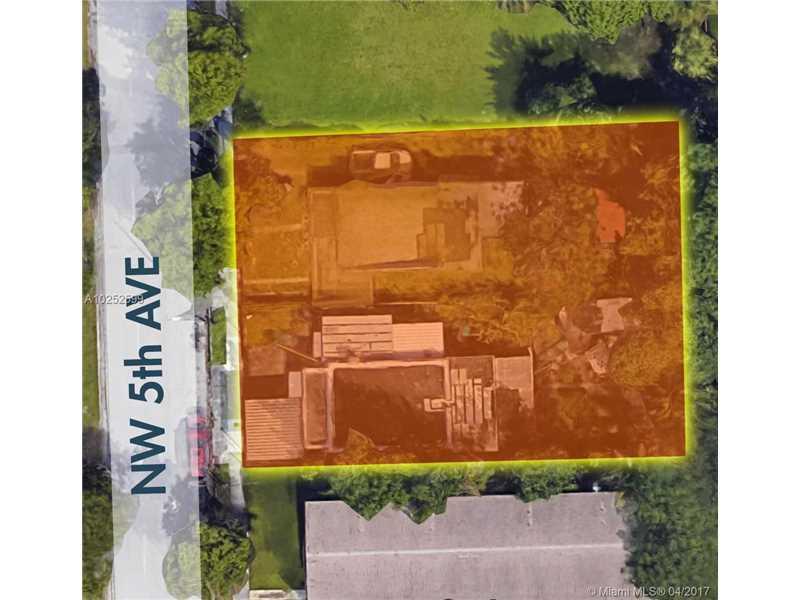 3041 5th Ave - Photo 1
