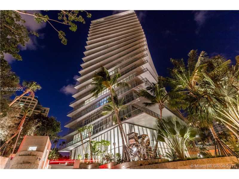 2675 Bayshore Dr - Photo 1