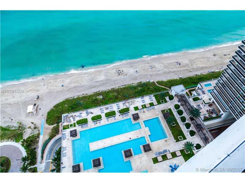 1800 Ocean Dr - Photo 1