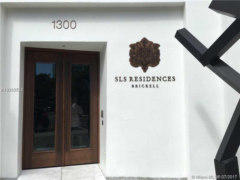 1300 Miami Ave - Photo 1