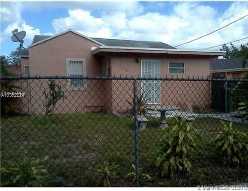 1361 59th St - Photo 1