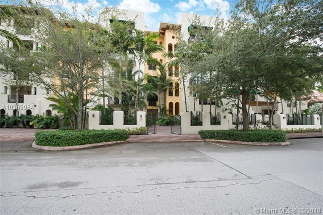 650 Valencia Ave - Photo 1