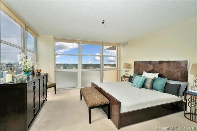 2701 Ocean Blvd - Photo 1