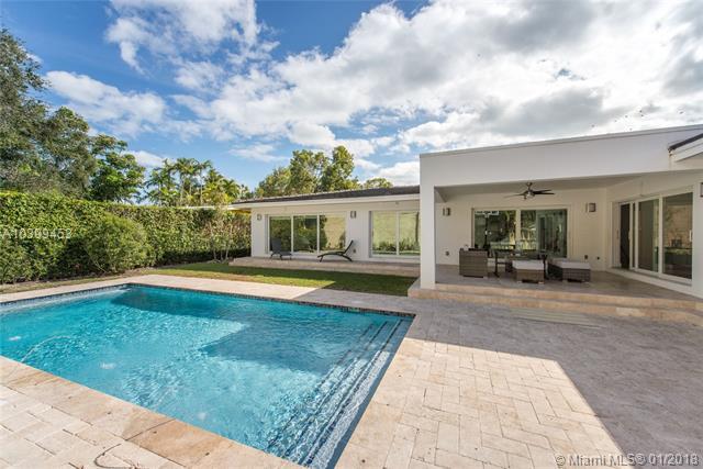 131 Shore Dr W - Photo 1